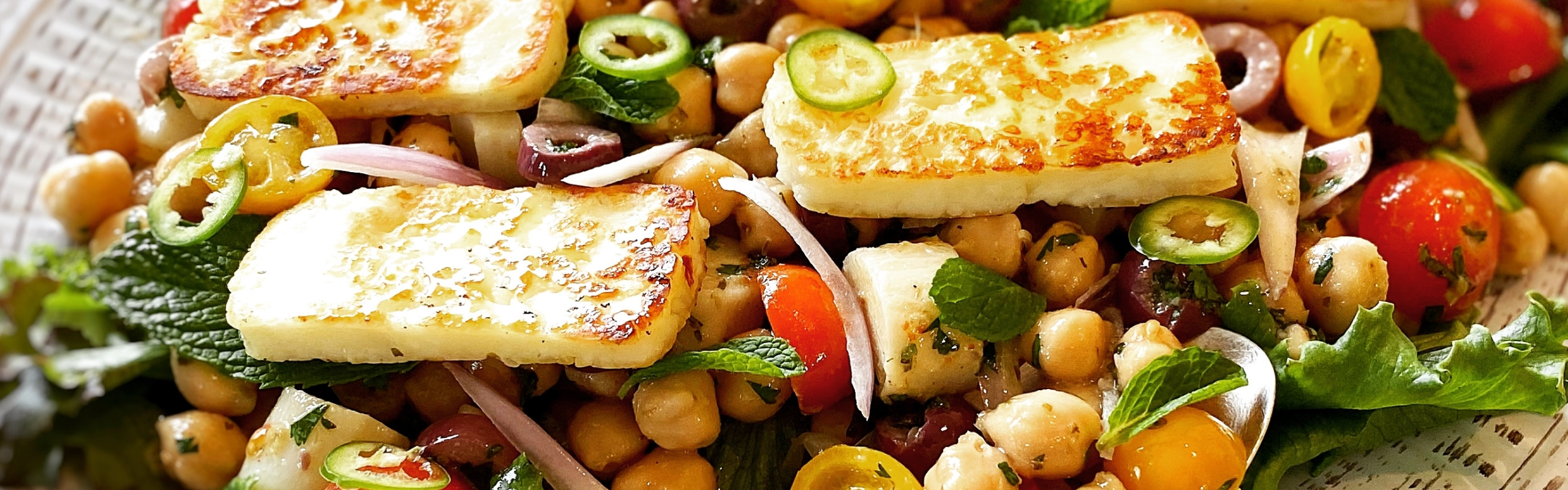 Tandoori fűszeres grillsajt