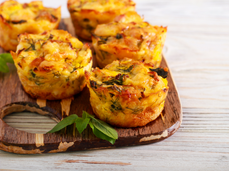 High Protein sajtkorongos csirkés-tojásos muffin